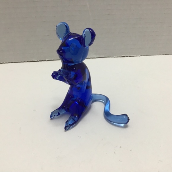 Pilgrim Art Glass Cobalt Blue Mouse Figurine 3.75" Tall Paperweight - Picture 2 of 7